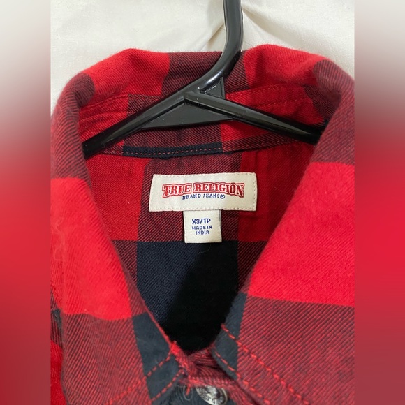True Religion women’s red/black flannel - Picture 6 of 10